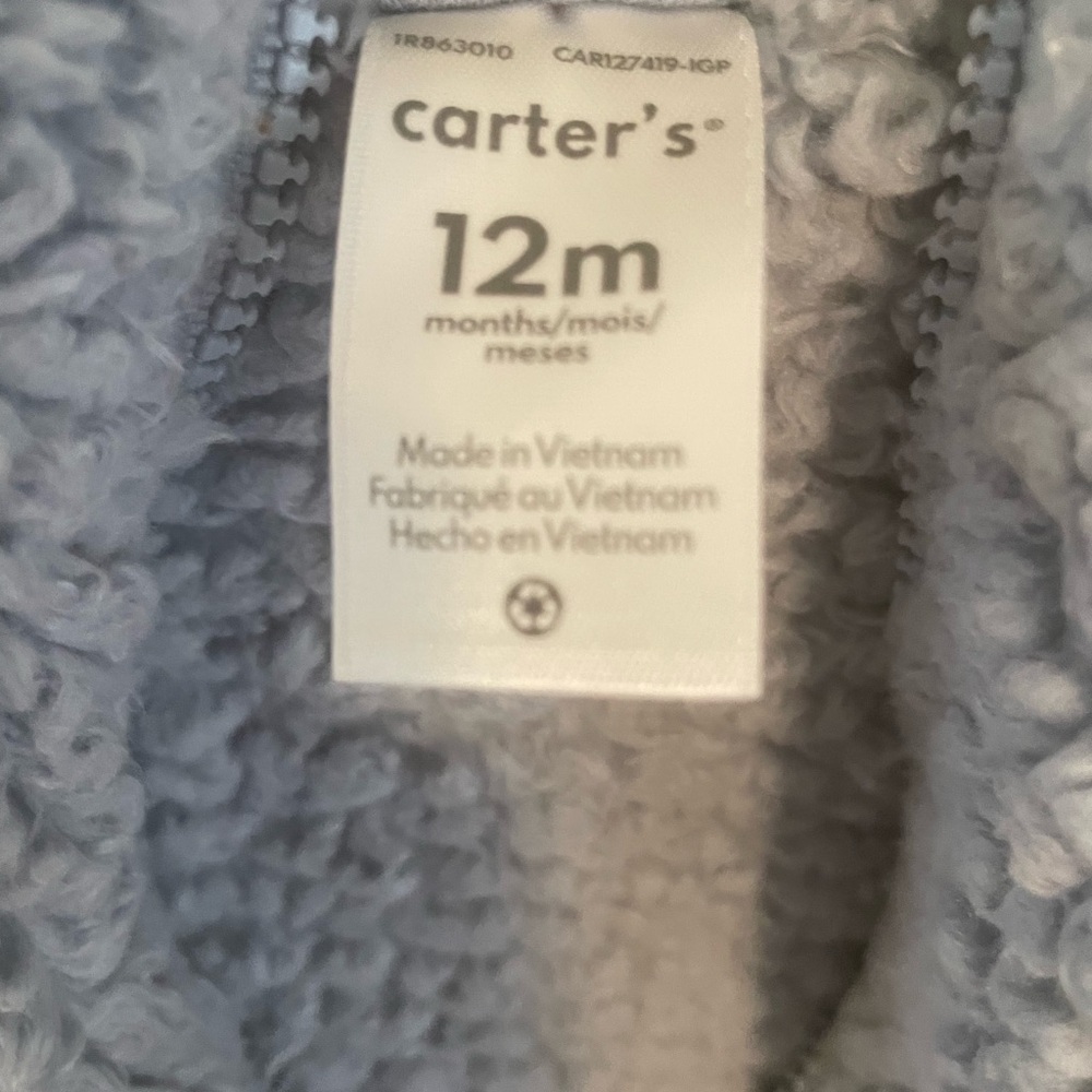Carter’s fuzzy sweatshirt (12 Months) - Picture 5 of 9